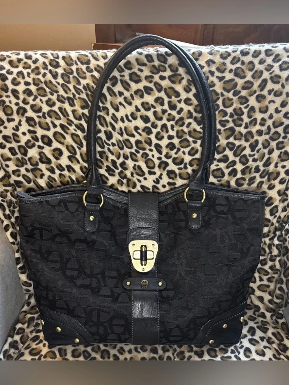Etienne Aigner Black Turn lock Signature Jacquard/Leather Satchel/Shoulder/Tote
